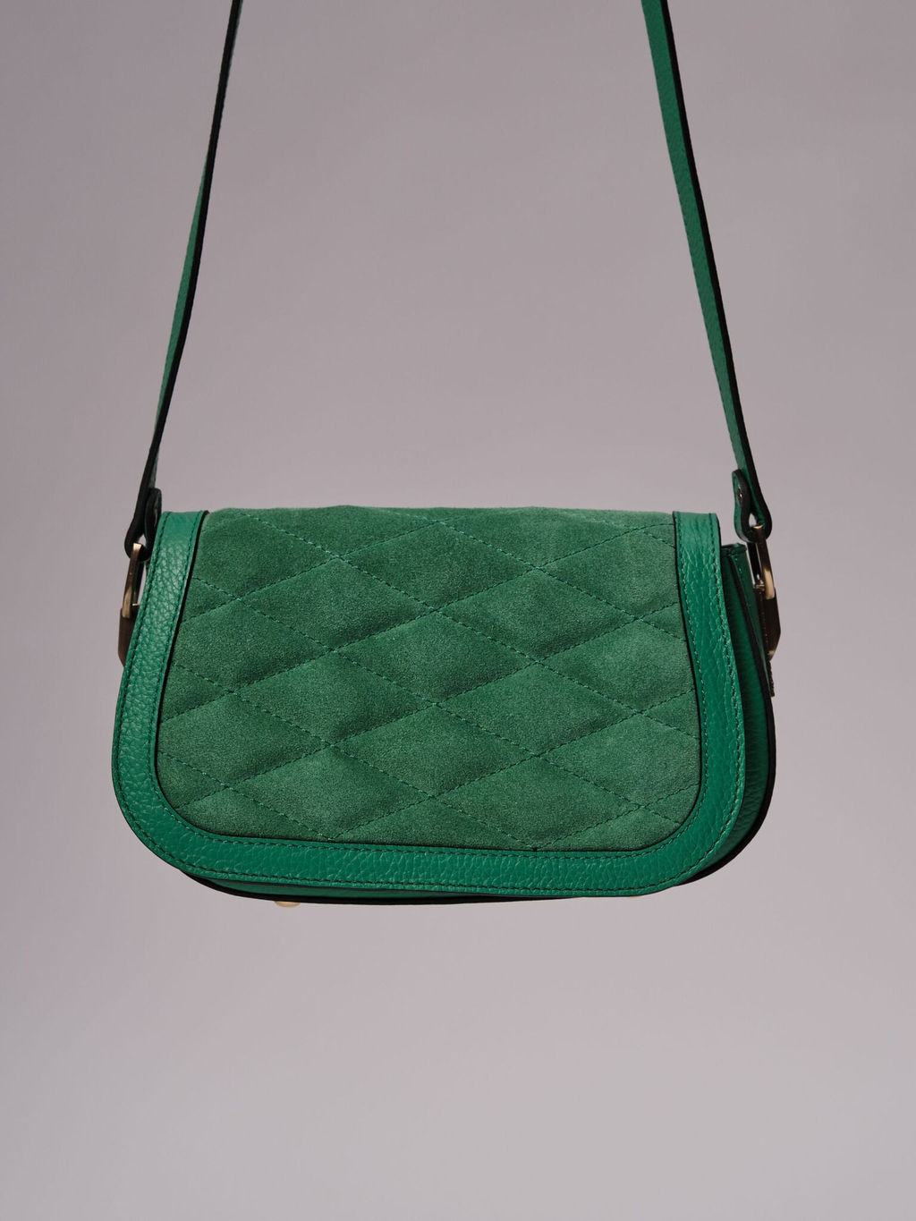 Сумка замшевая на плечо Deboro 30791 зеленая весна