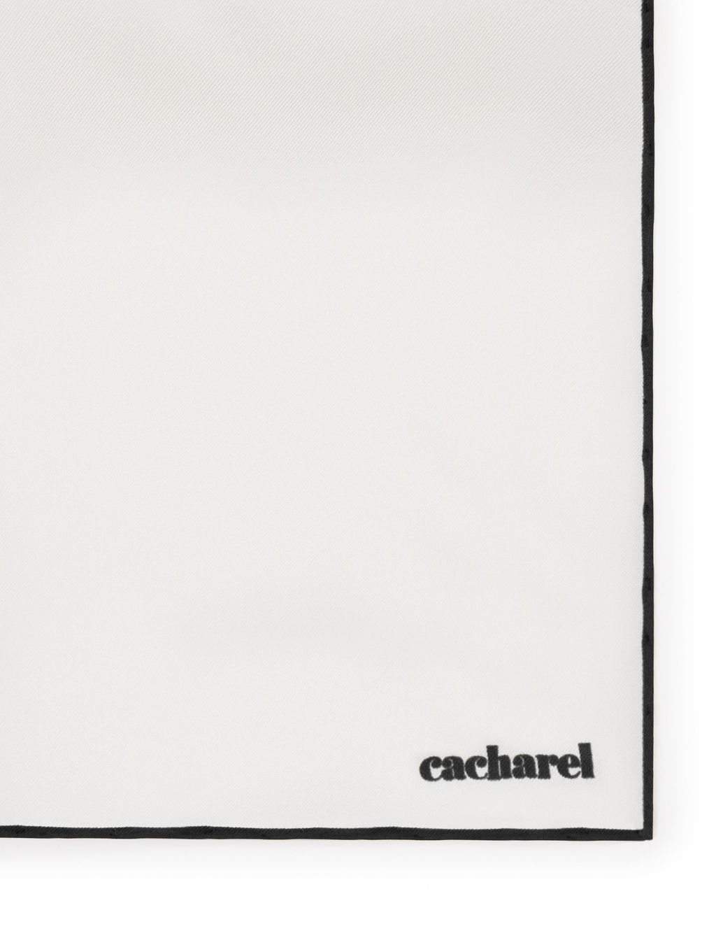 Черный платок - Cacharel фото 8