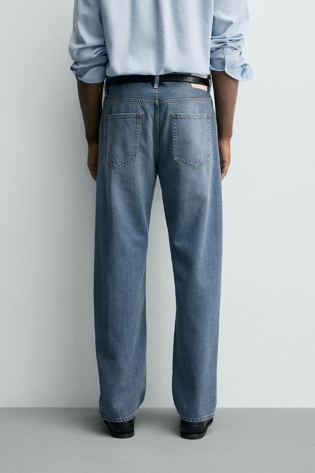 JEANS LIGEROS ALGOD?N - LYOCELL / Azul medio - Zara фото 3