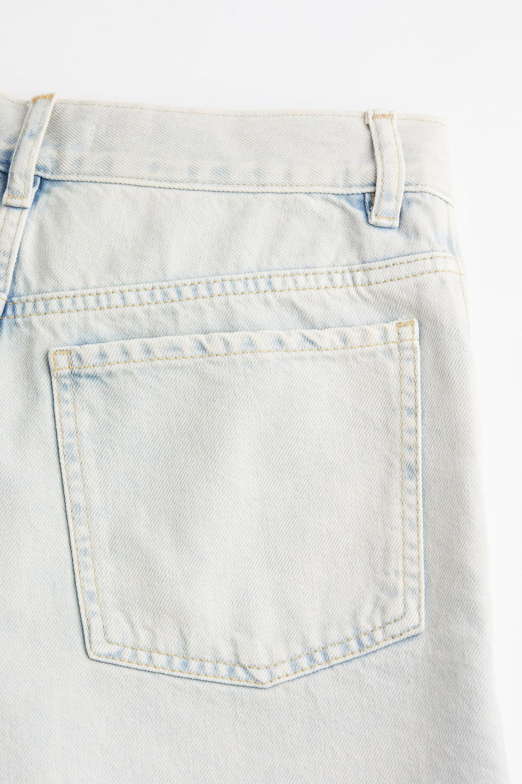 Vaquero corto en denim High Waist - H&m фото 2