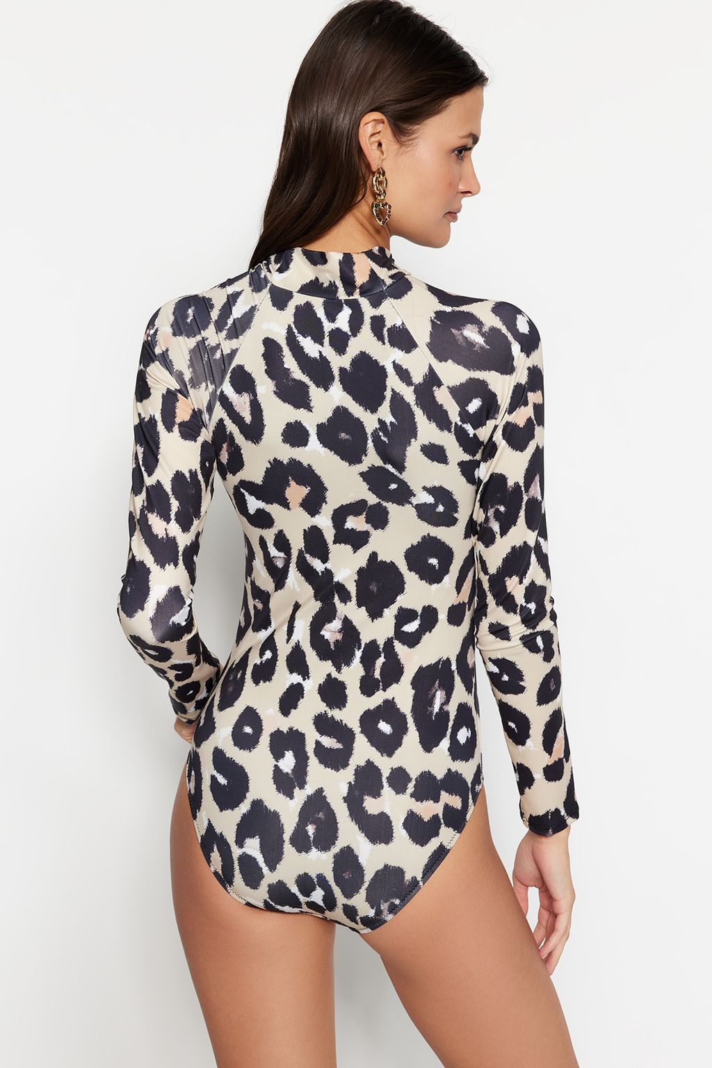 TRENDYOLMILLA Leopar Desenli Yuzucu Fermuarl? Uzun Kollu Regular Mayo TBESS21MA0215  фото 5