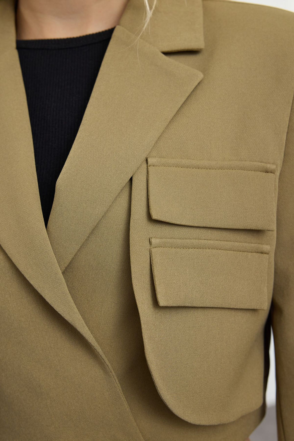 Limited Edition Ac?k Haki Crop Astarl? Kruvaze Dokuma Blazer Ceket TWOAW23BC00076