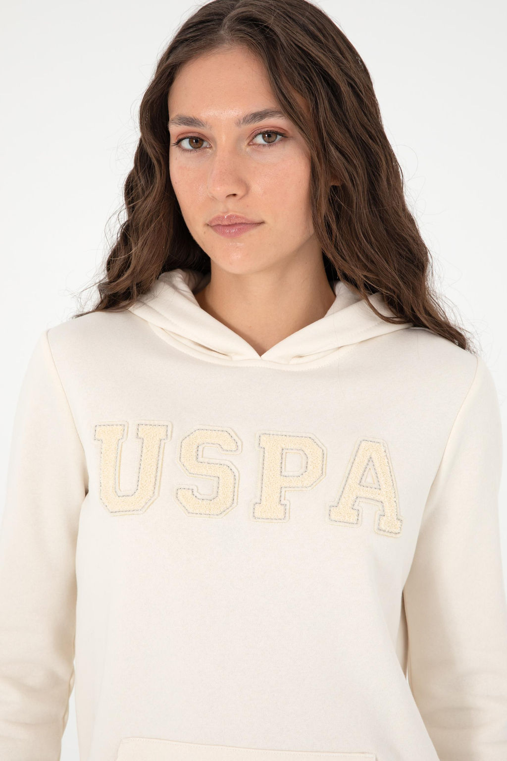 Kad_n Krem Basic Kap__onlu Sweatshirt