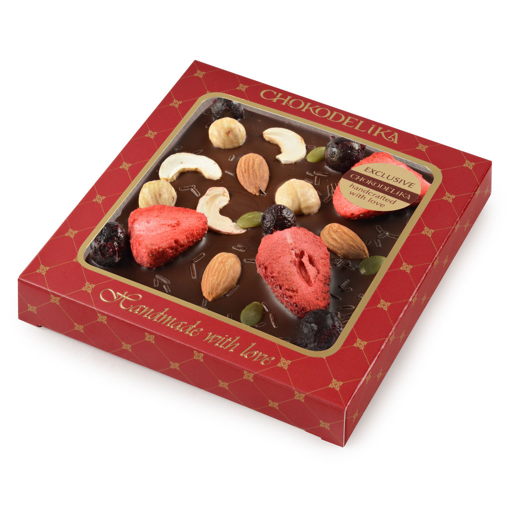 Шоколад темный с украшением Клубника, миндаль, фундук 75 гр - Chokodelika фото 2