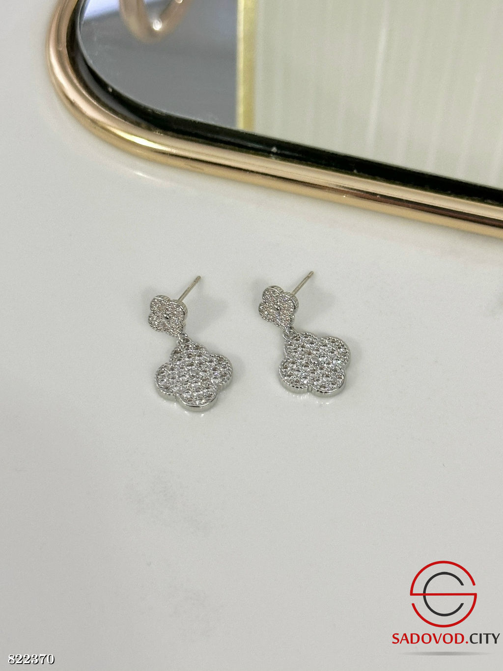 Серьги женские гвоздики из медицинской стали