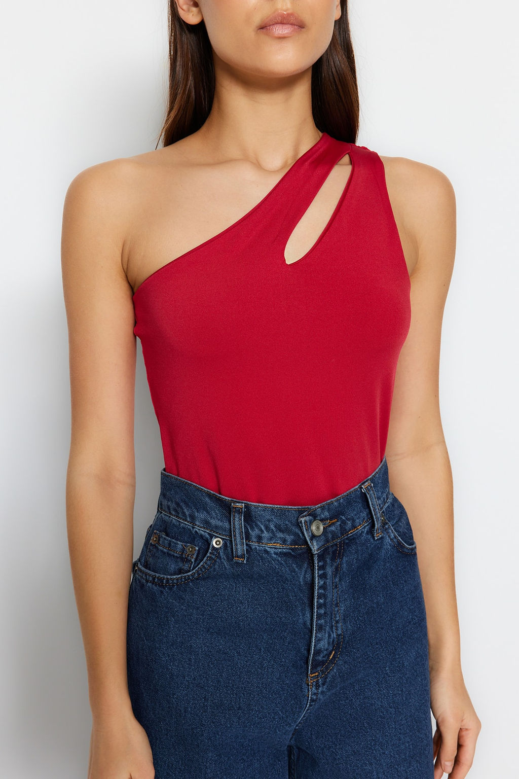 Visne CuruguAsimetrik Yaka Cut Out Detayl? Alttan C?tc?l? Orme Body TWOSS23BD00014