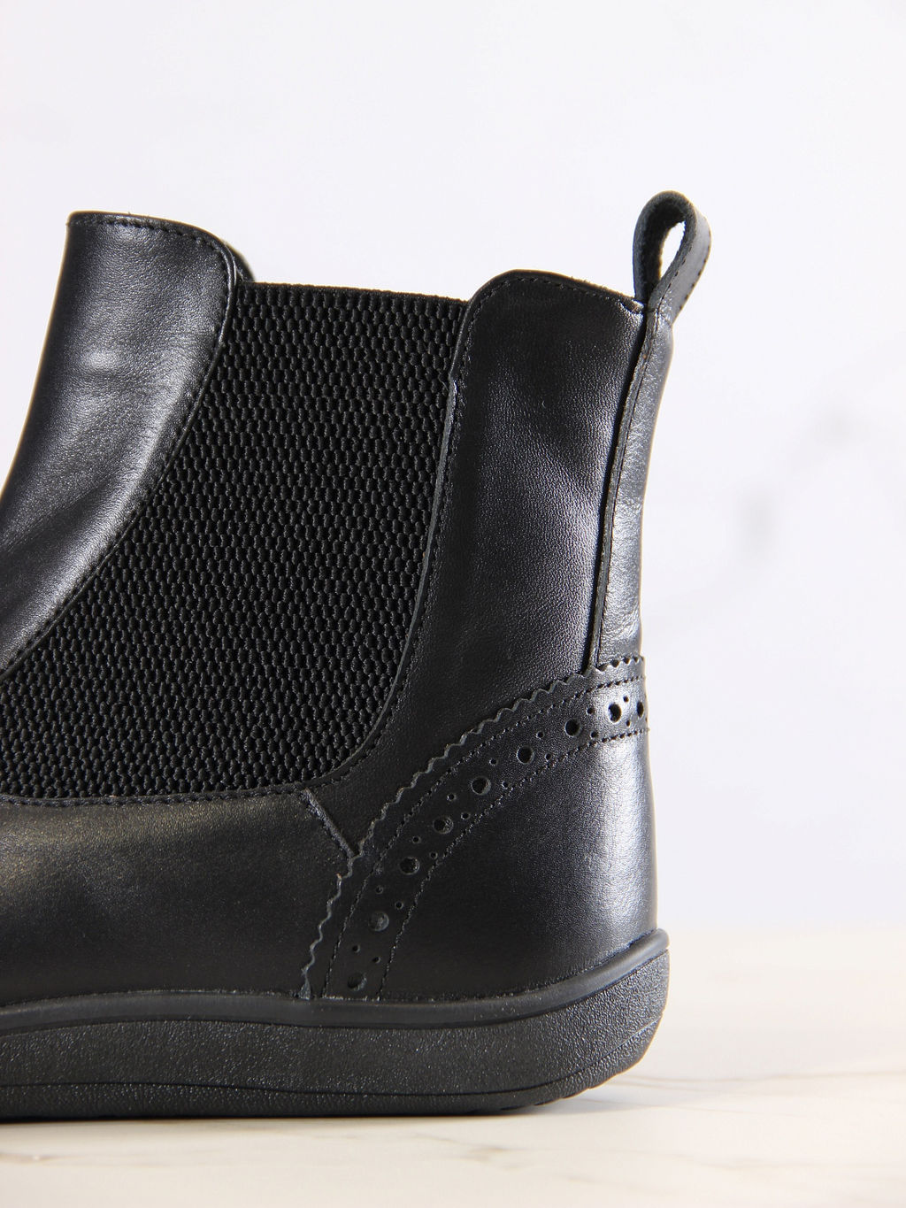 Босоногие ботинки 362.NATAbl.Черный/шерсть