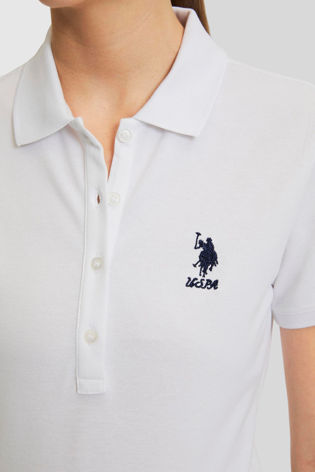 Kad_n Beyaz Polo Yaka Basic Ti__rt