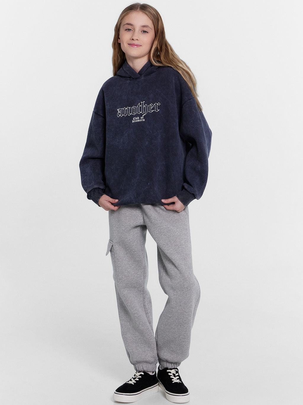 Худи для девочек серое с принтом - Mark formelle фото 3