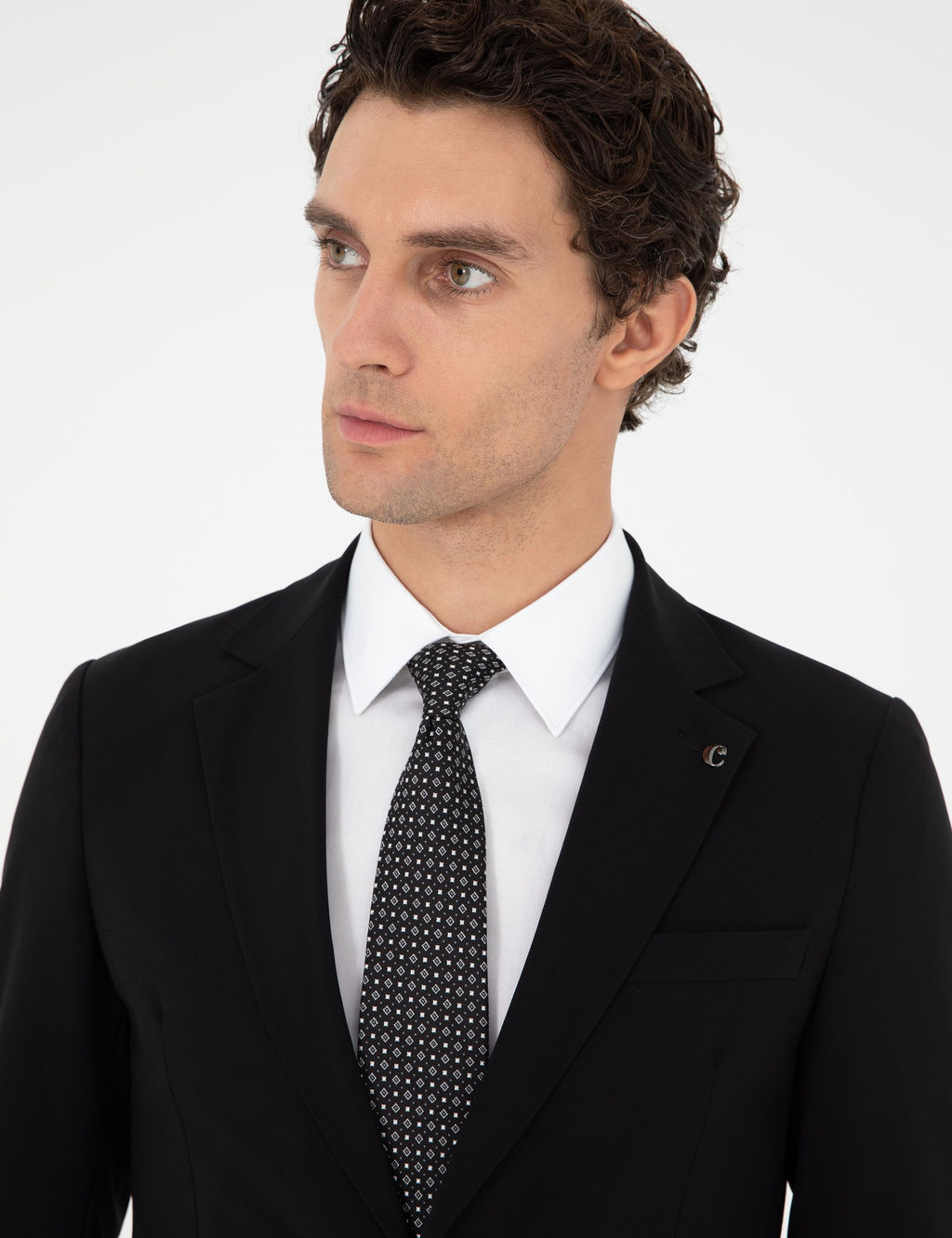 Черный костюм узкого кроя - Cacharel фото 2