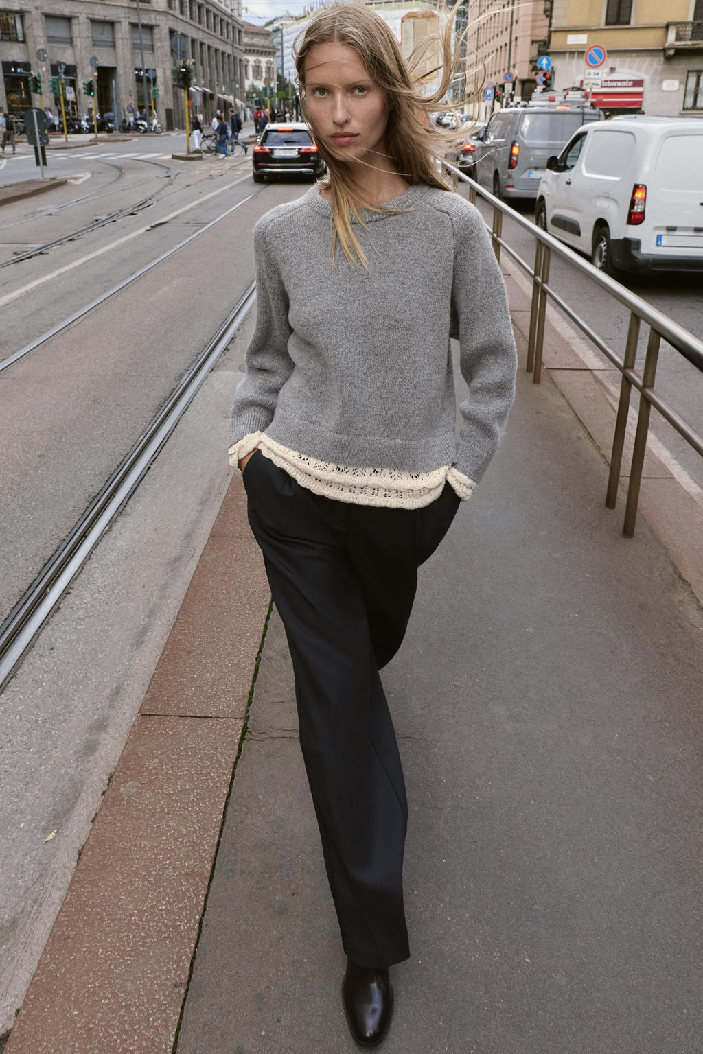 COMBINED KNIT SWEATER