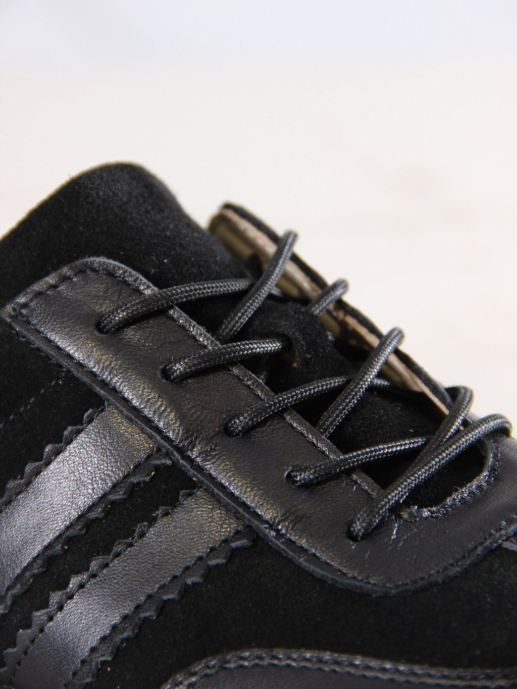 Босоногие кеды 184.natabl.Черная замша+черный стар