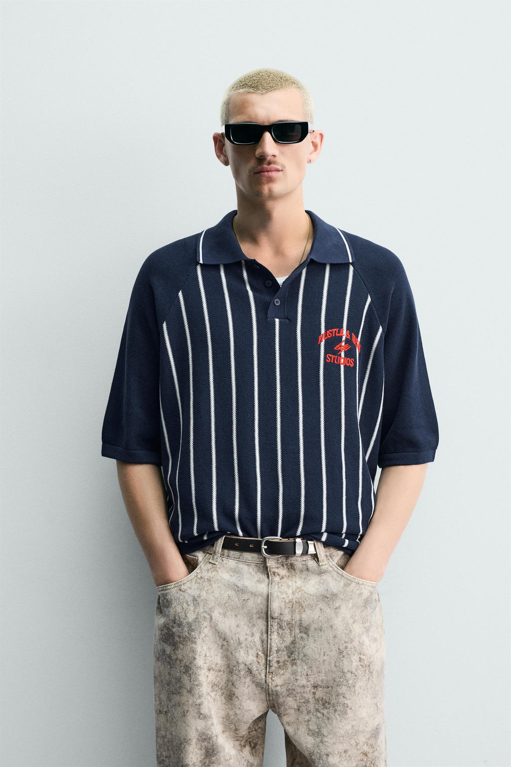 POLO PUNTO RAYAS BORDADO PARCHE / Azul tinta