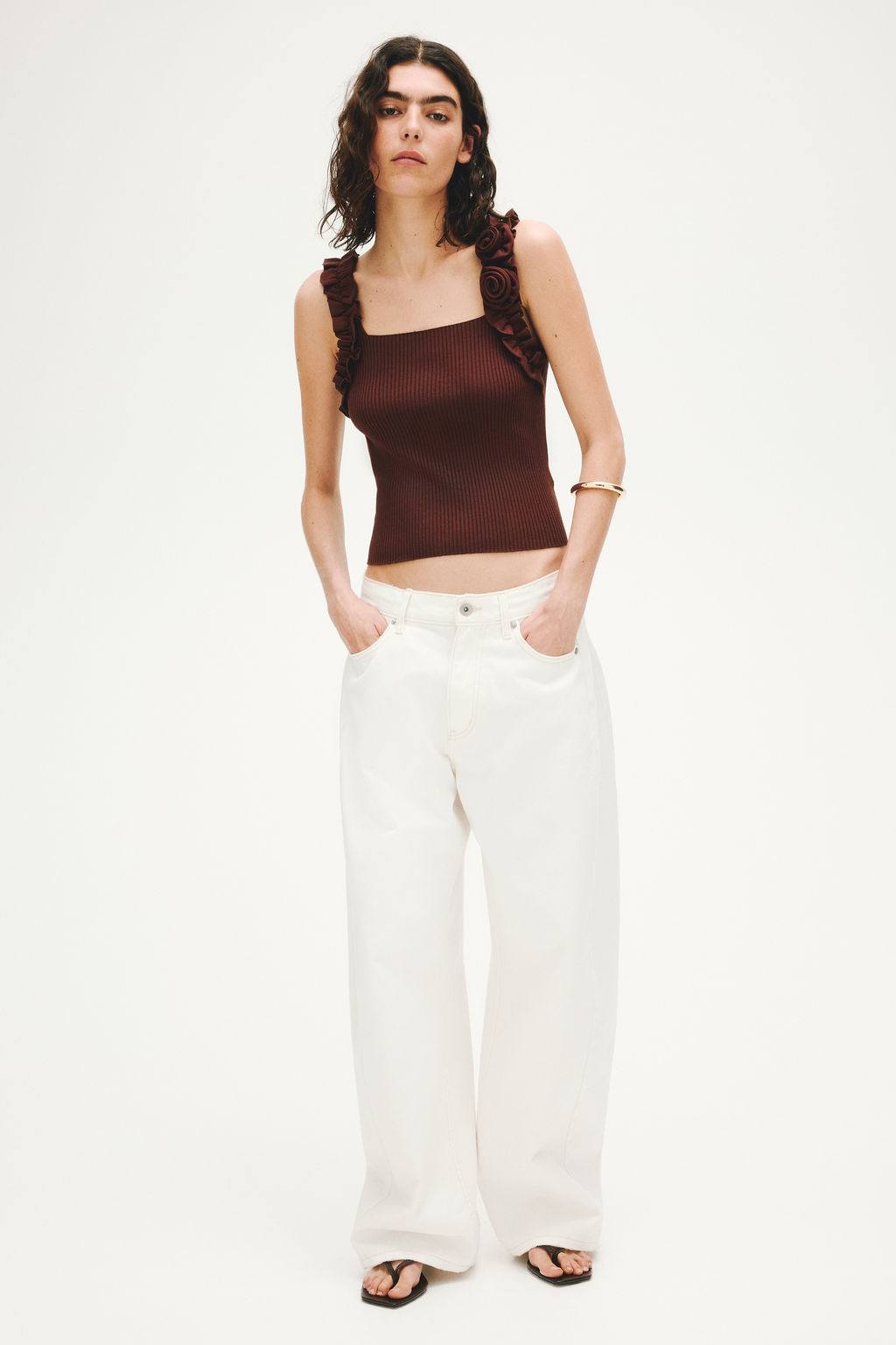 Top en punto acanalado con aplicaciones de rosa - H&m фото 5
