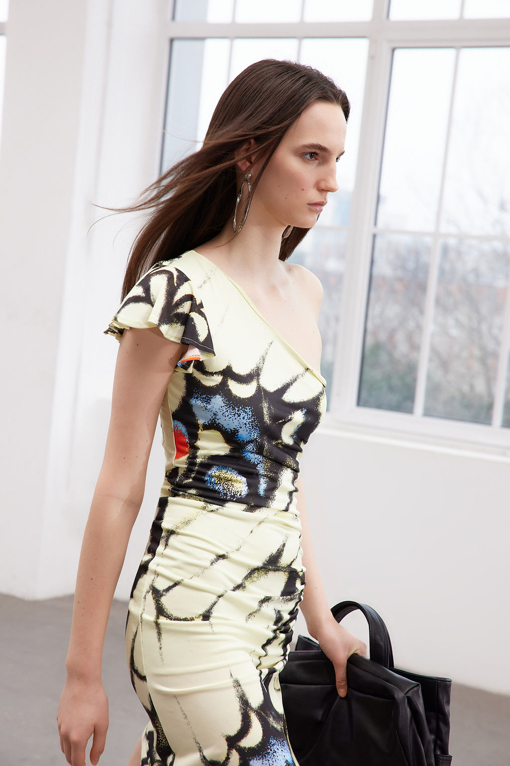 Limited Edition Cok Renkli Bask?l? Midi Asimetrik Yaka Esnek Orme Kalem Elbise TWOSS24EL00565 - Trendyolmilla фото 3