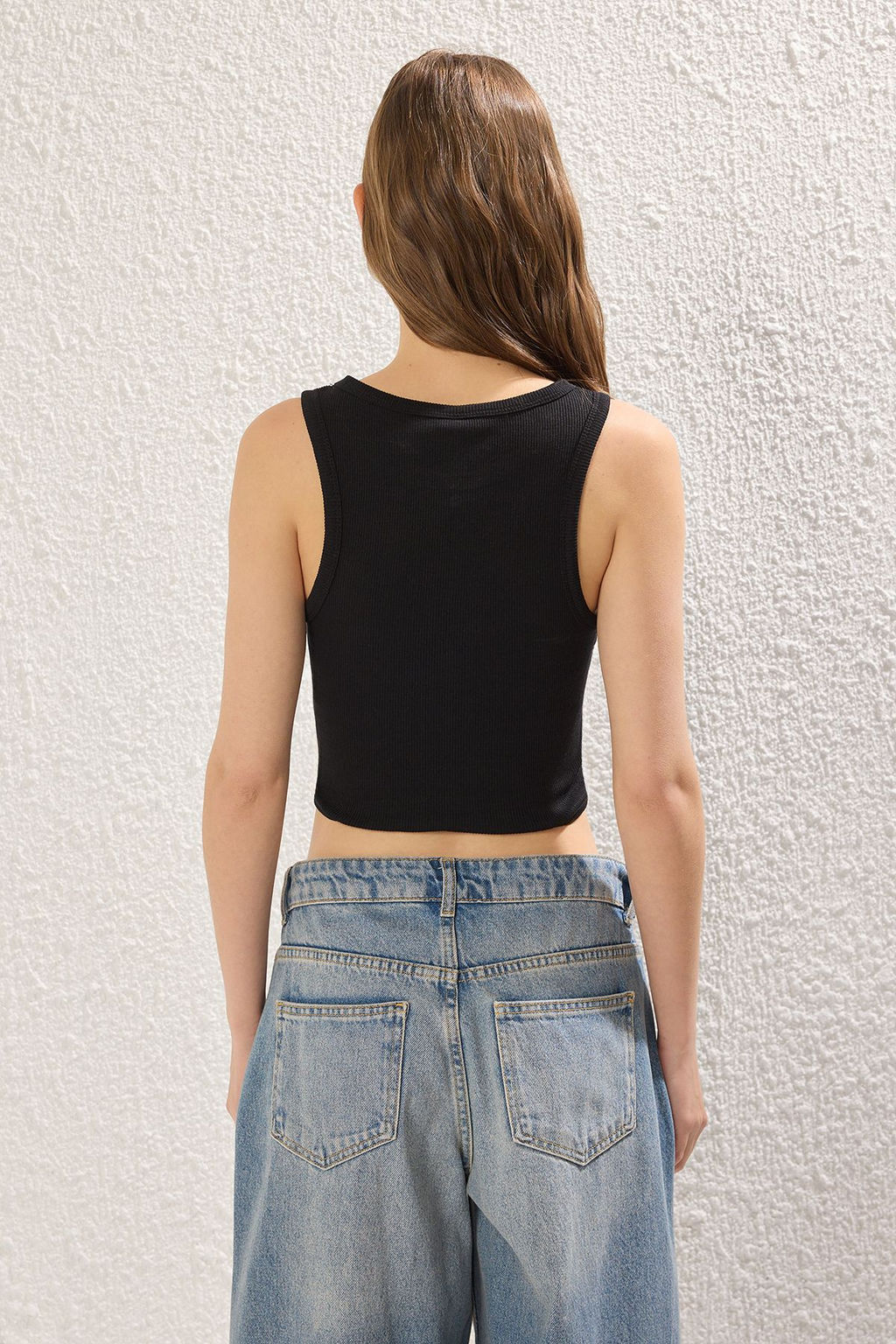 TRENDYOLMILLA Siyah-Ekru-Lacivert Fitted Crop Esnek Orme Atlet TWOSS25AL00053  фото 3