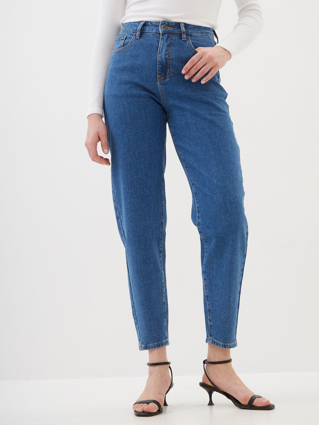 Женские джинсы mom fit с высокой посадкой - Mossmore фото 17