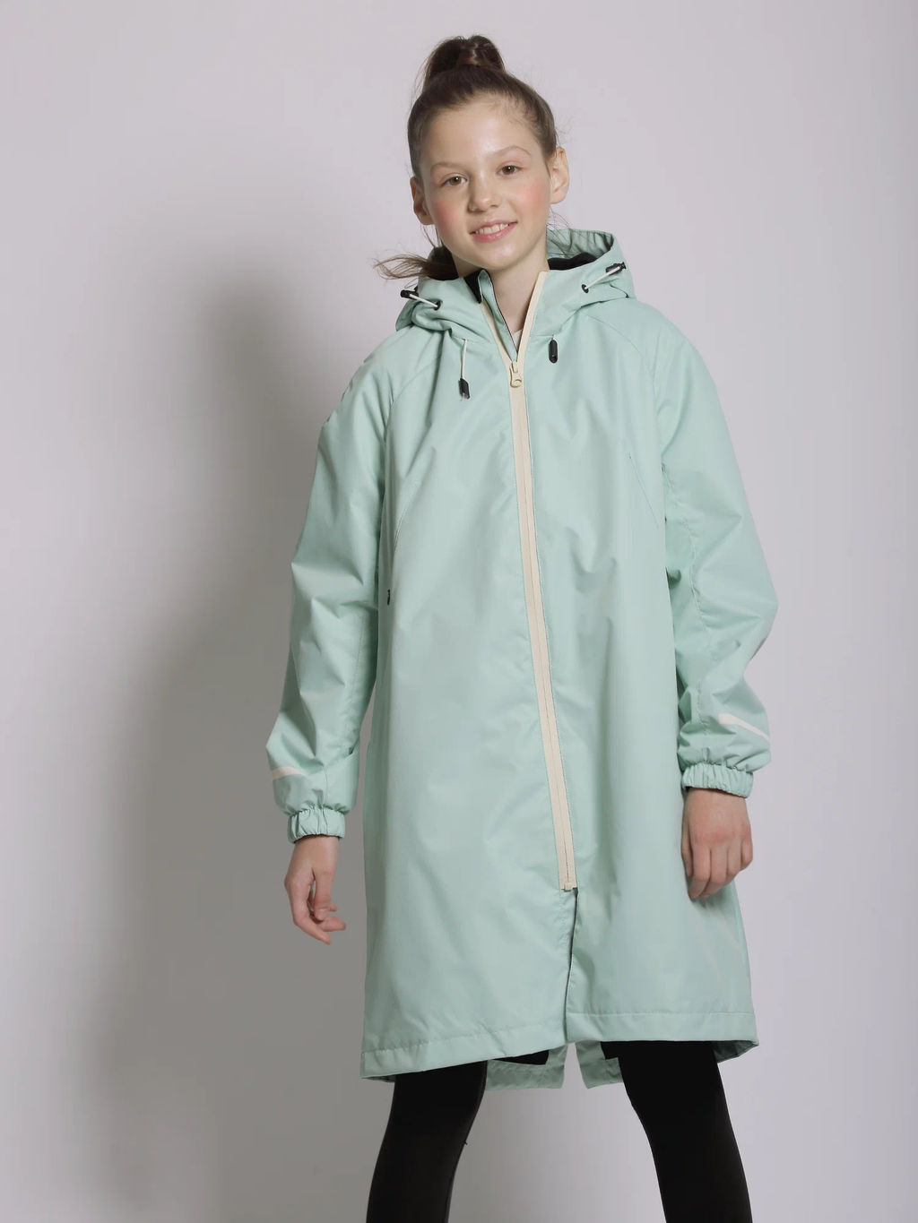 ВЕТРОВКА КОЛЛА.