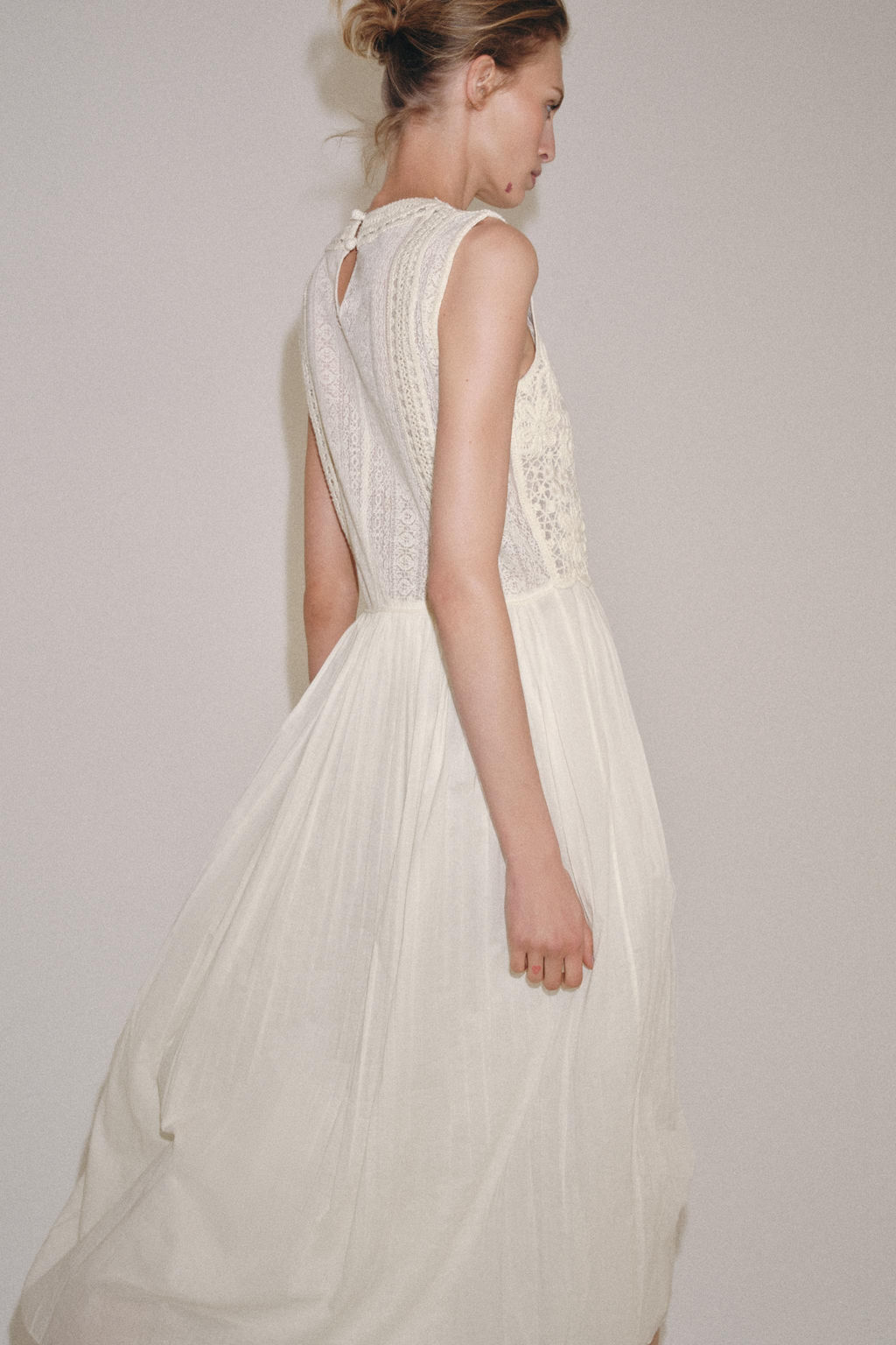 VESTIDO MIDI BORDADO ZW COLLECTION / Crudo - Zara фото 5