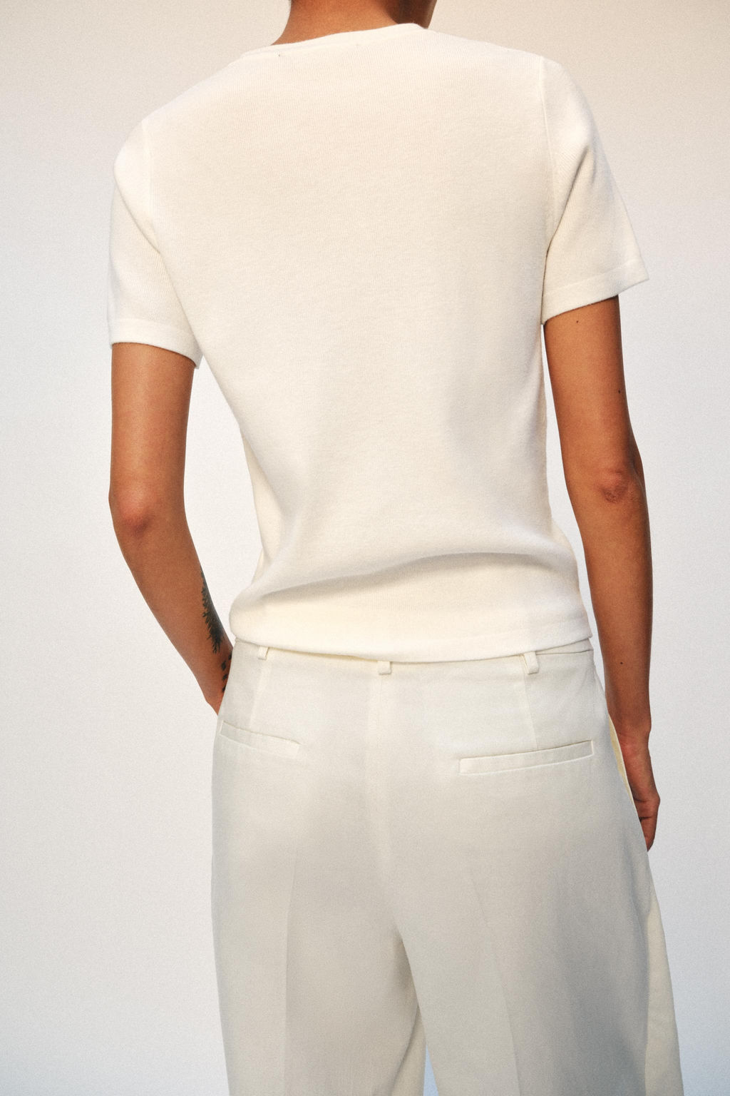 TOP PUNTO BOTONES / Blanco