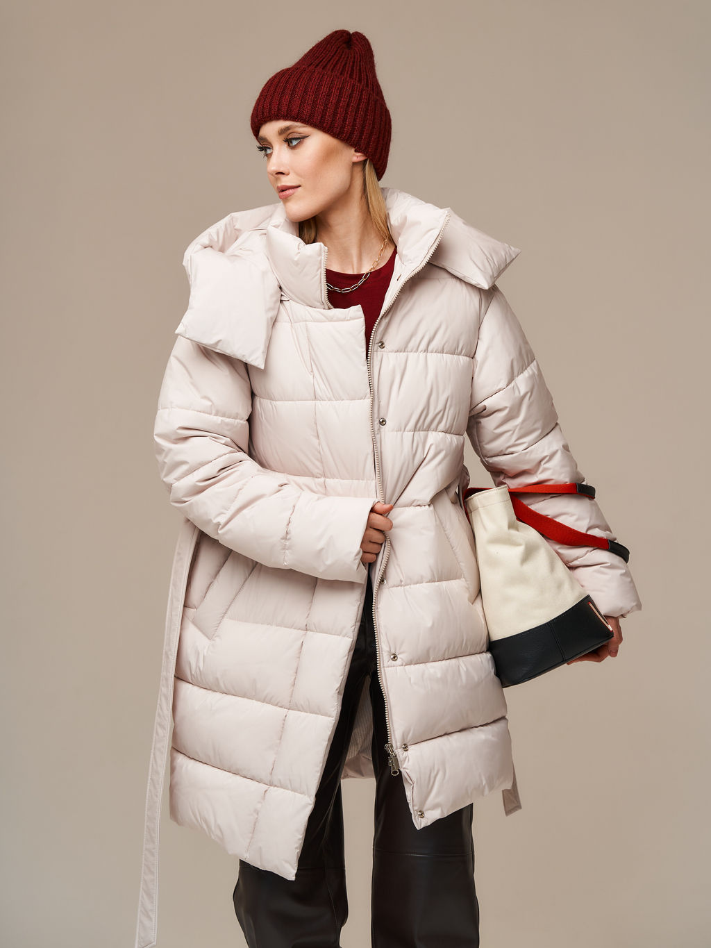 Пуховик женский HOOPS, арт. 82025z