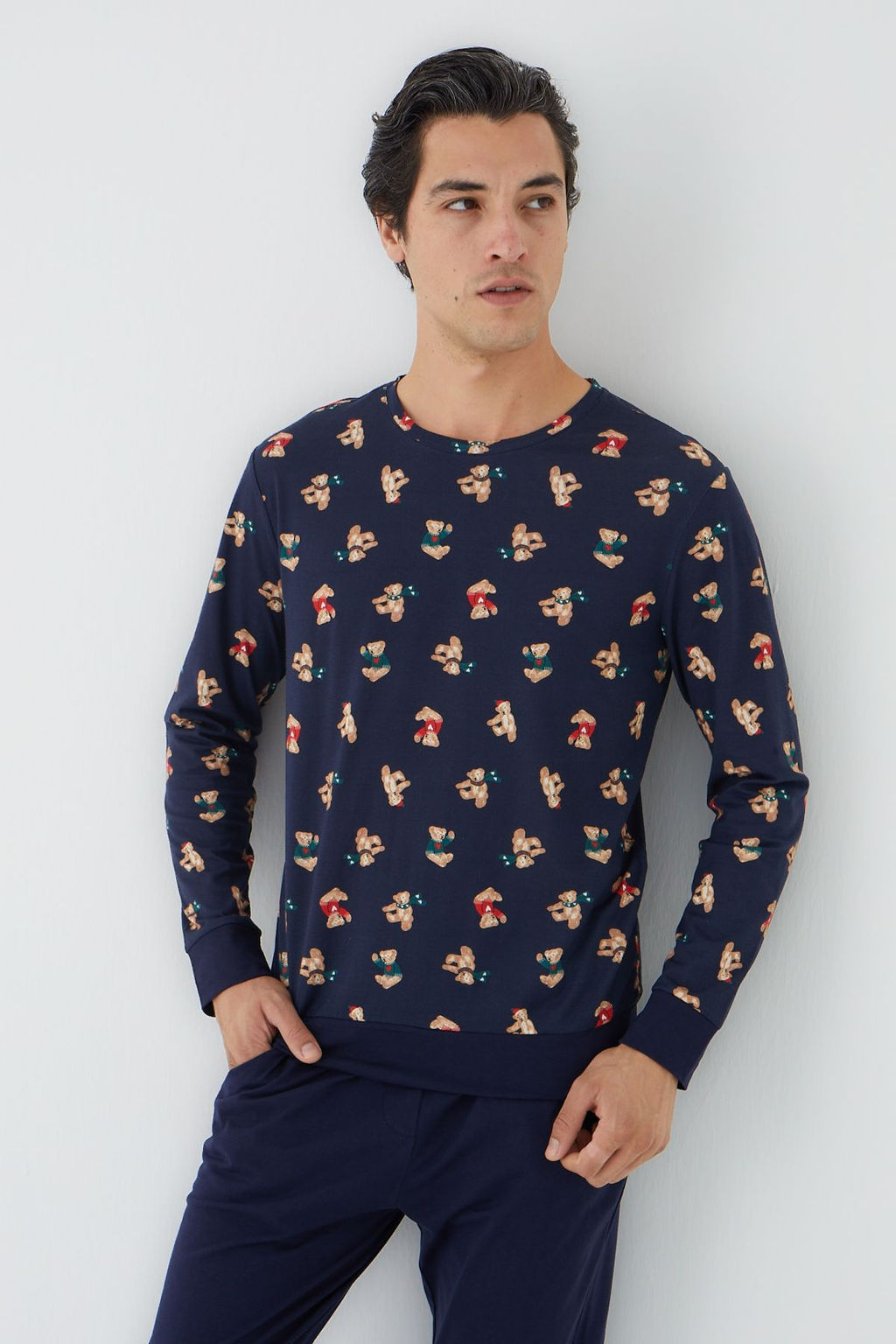 TRENDYOL MAN Cok Renkli Regular fIT Orme Pijama Tak?m? TMNAW25PT00072