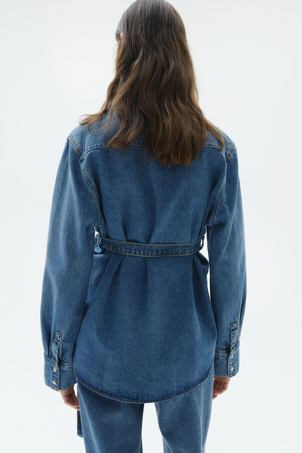 MAMA Camisa denim con cinturon de anudar - H&m фото 5