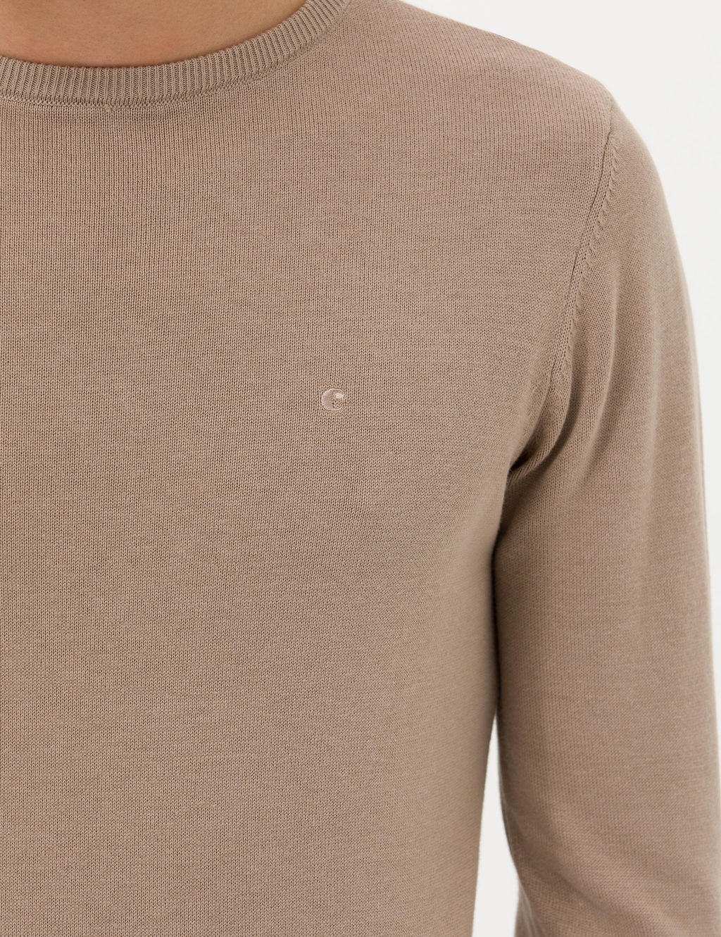 Базовый трикотажный свитер светло-коричневого цвета с круглым вырезом приталенного кроя - Cacharel фото 7