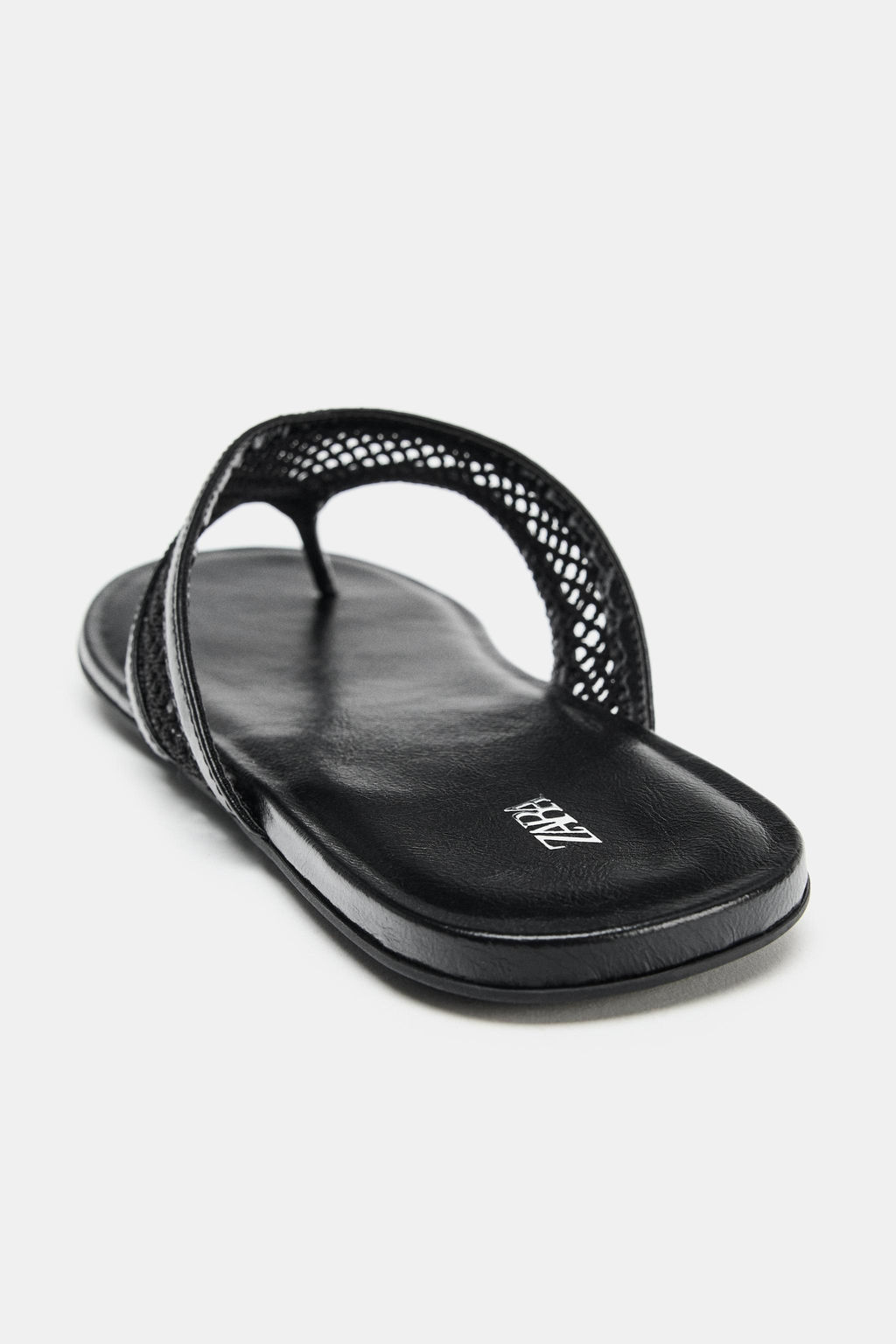 SANDALIA PLANA REJILLA / Negro - Zara фото 5