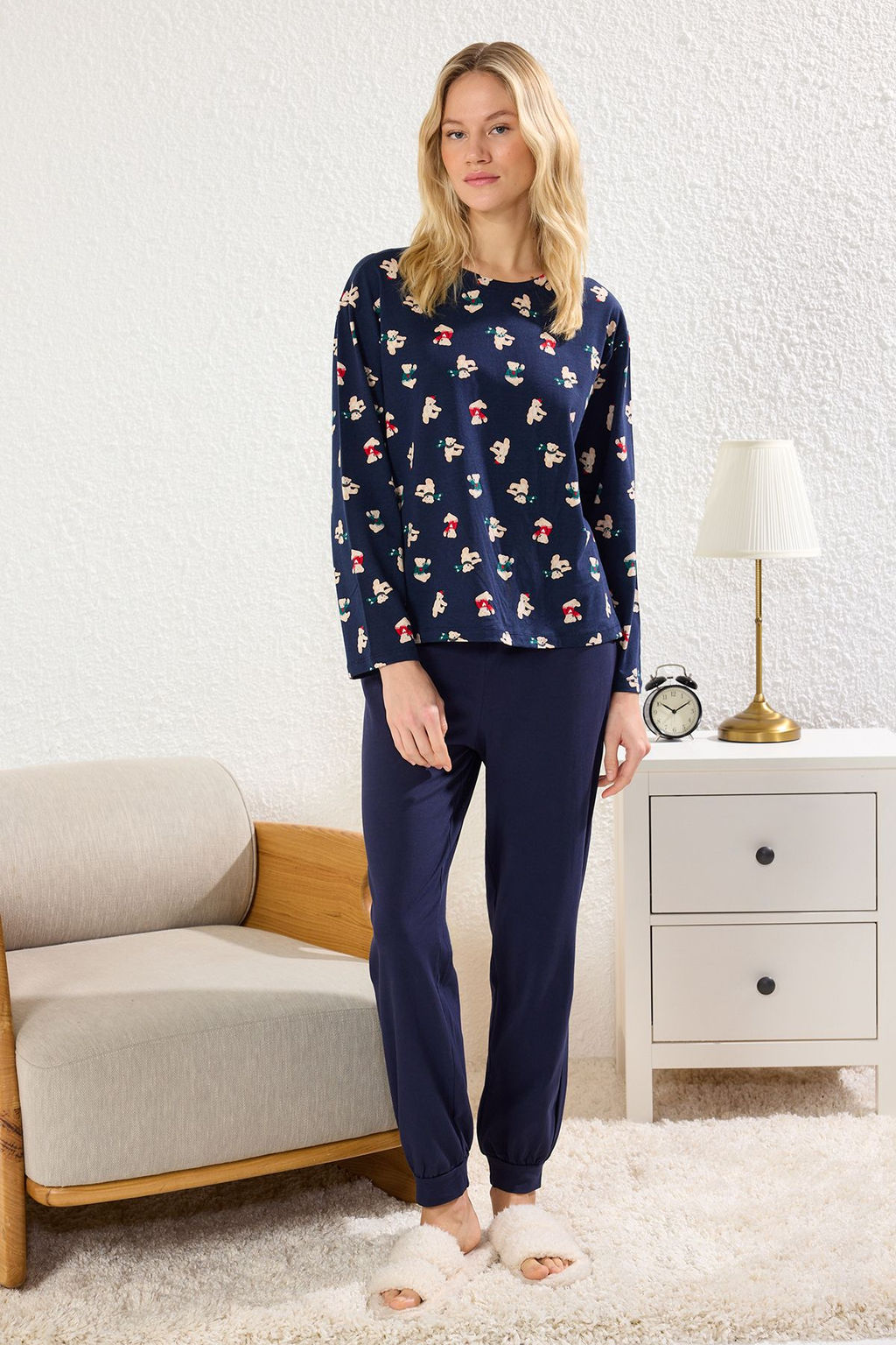 Kad?n Couple/Cift Lacivert %100 Pamuklu Ay?c?kl? K?s Temal? Orme Pijama Tak?m? THMAW25PT00243