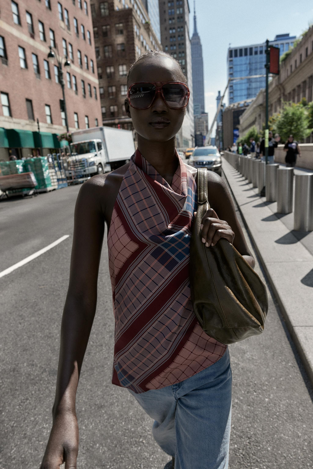 ASYMMETRIC PRINTED HALTER TOP - Zara фото 2