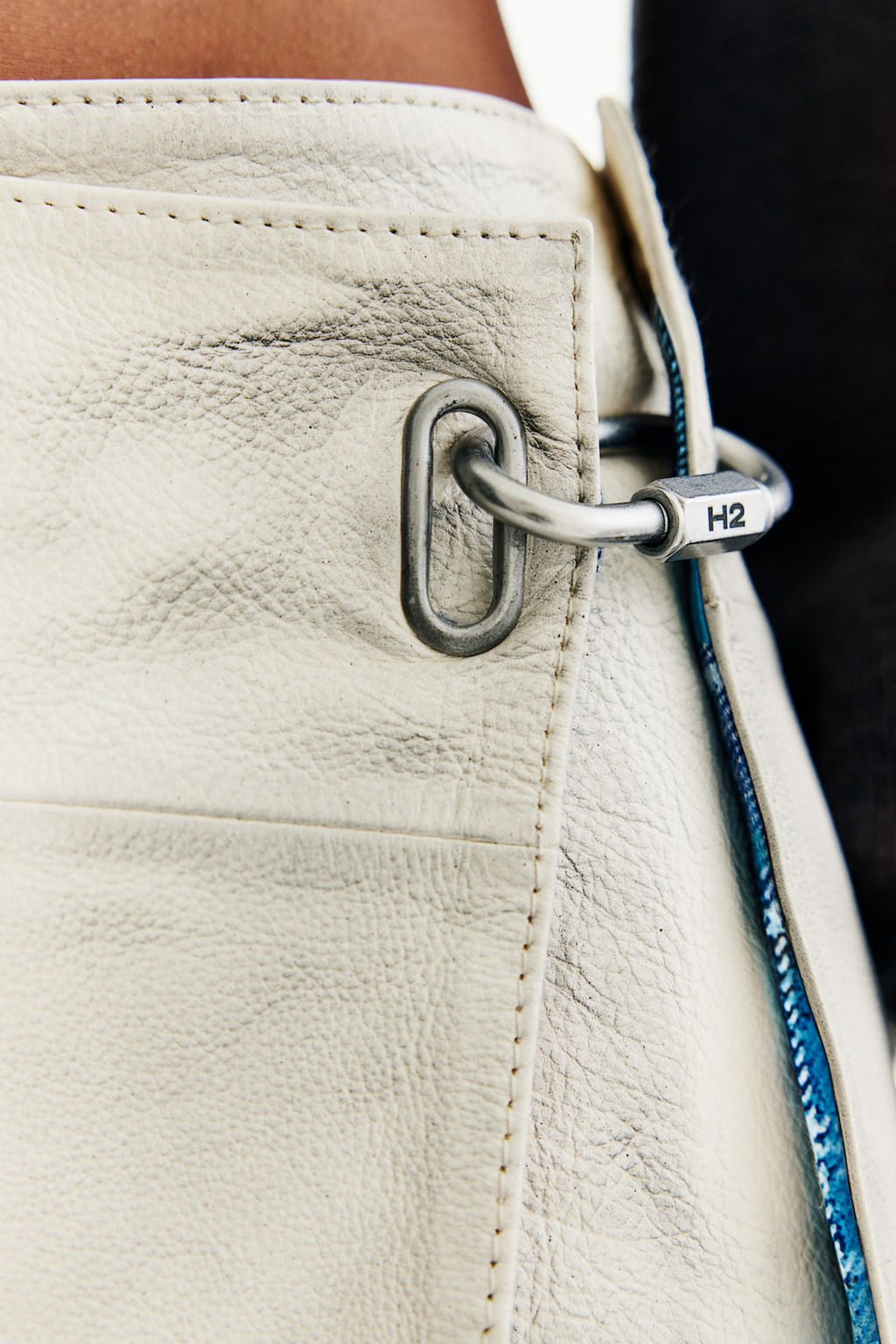 Minifalda cruzada de piel - H&m фото 2