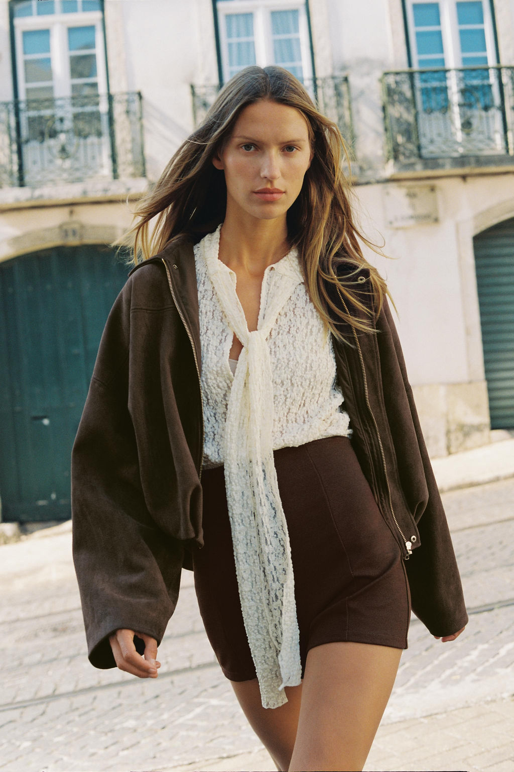 SUEDE EFFECT BOMBER JACKET - Zara фото 6