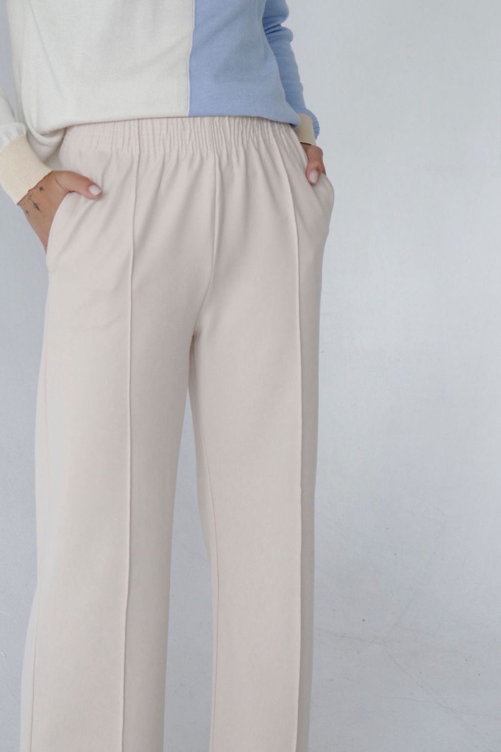 10434 Брюки базовые айвори - Martichelli фото 2