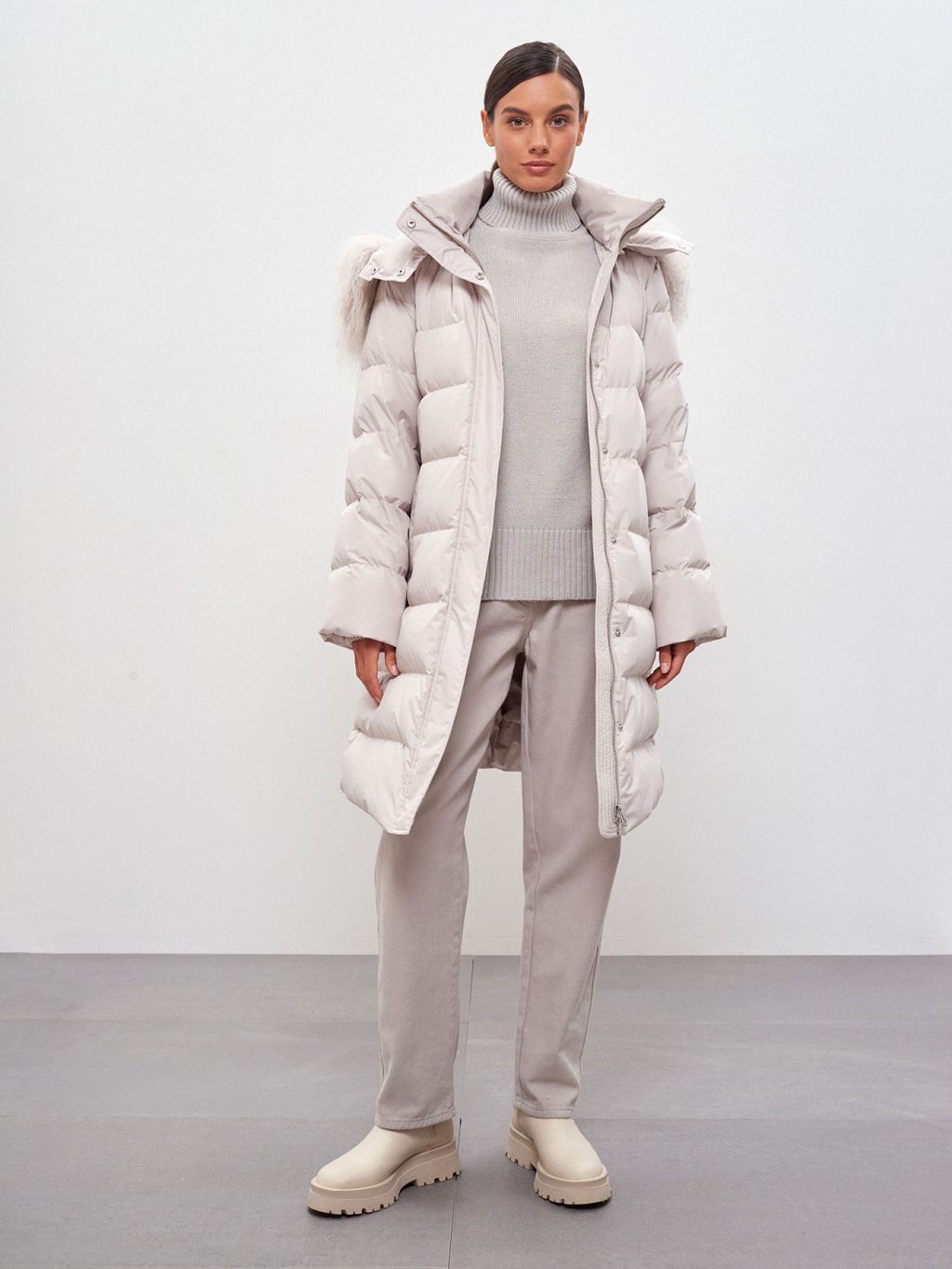 Conso/WDL 220514 - vanilla Пуховое Полупальто фото 5