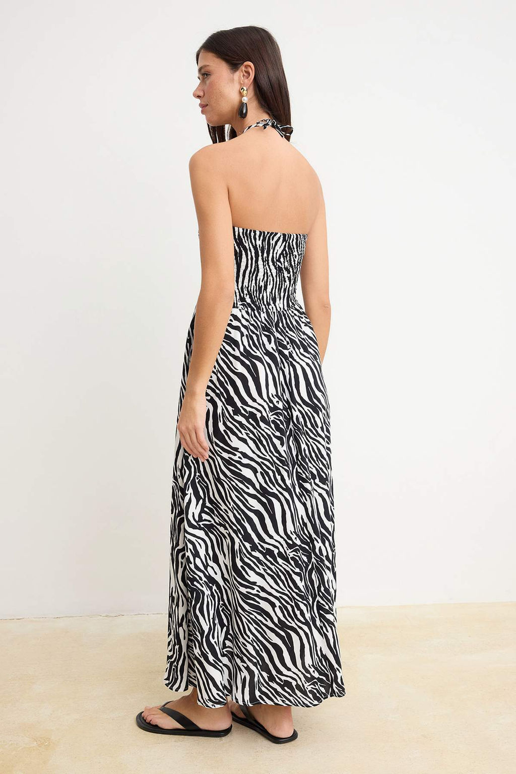 Cok Renkli Zebra Desenli Midi Gipeli Dokuma Elbise TWOSS26EL00619 - Trendyolmilla фото 4