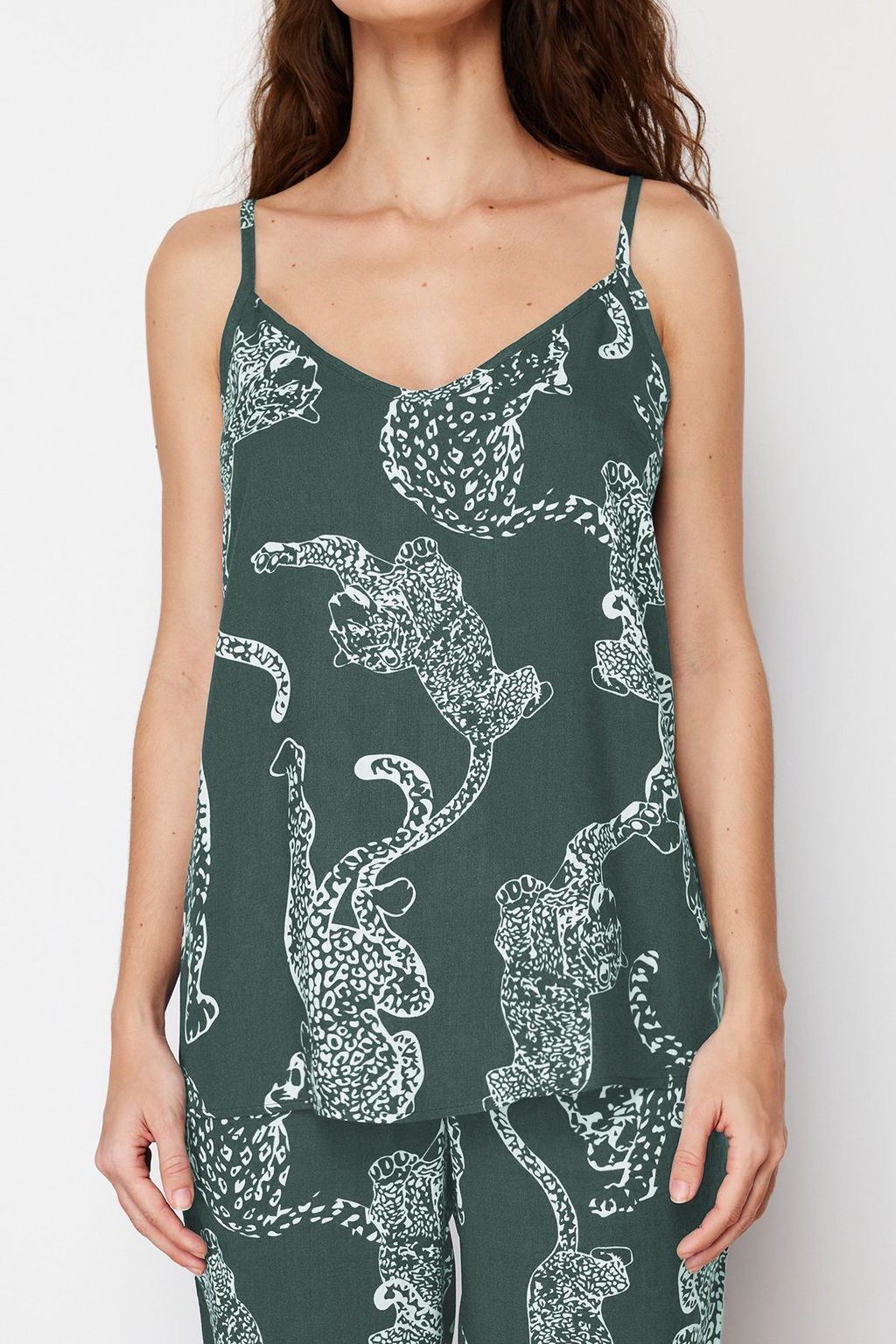 Trendyolmilla Lacivert Kaplan Desenli Ip Ask?l? Viskon Dokuma Pijama Tak?m? THMSS24PT00127  фото 5