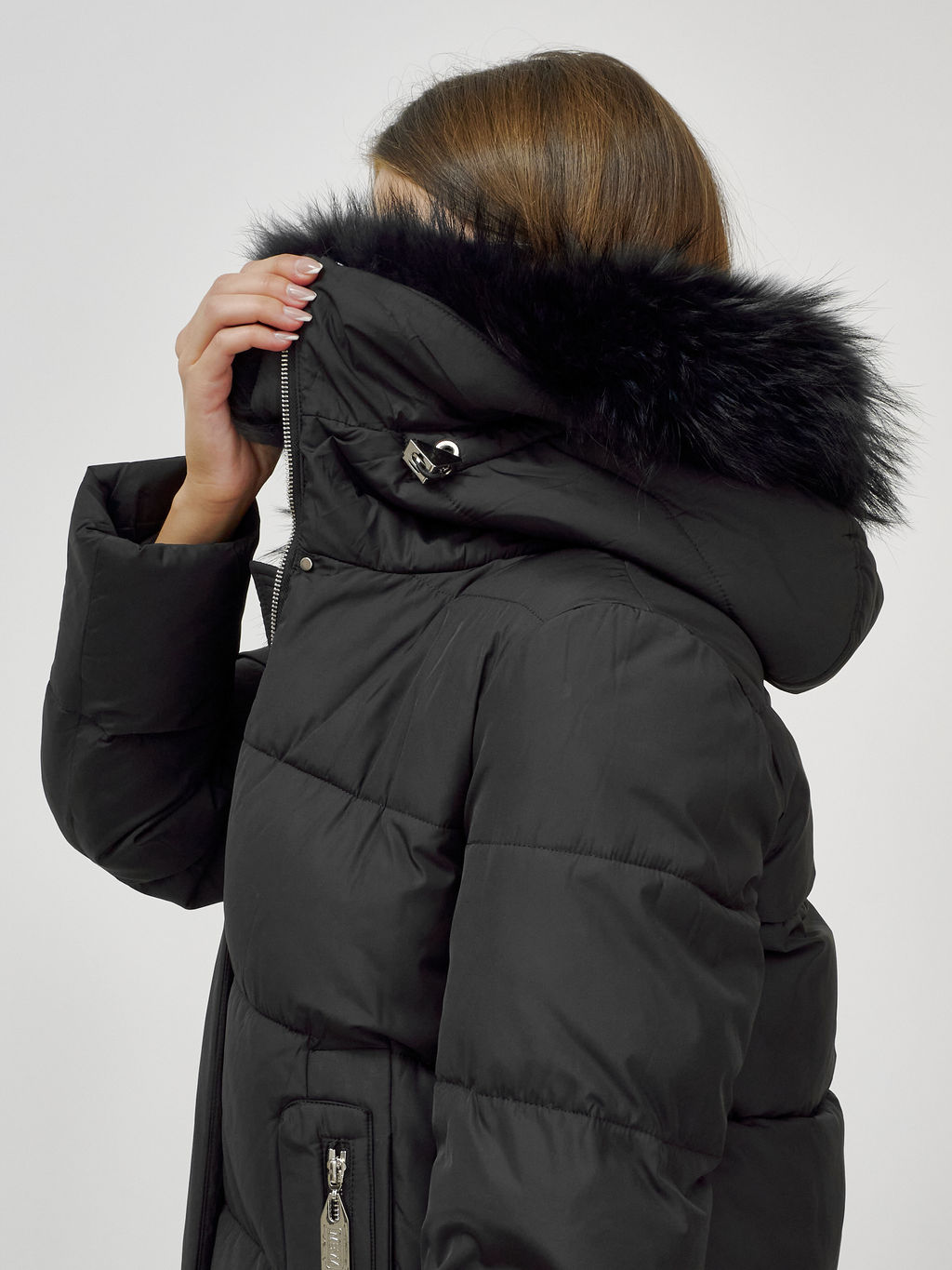 Куртка Бренд Visdeer  ПРЕМИУМ КЛАССА зимняя с мехом ЕНОТА, черного цвета  фото 15