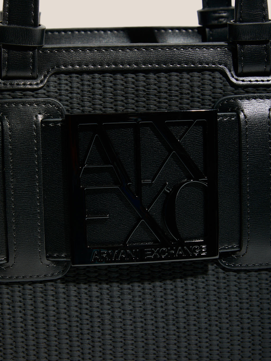 Женский тоут ARMANI EXCHANGE SUSIE Артикул 4368319, черный  фото 2