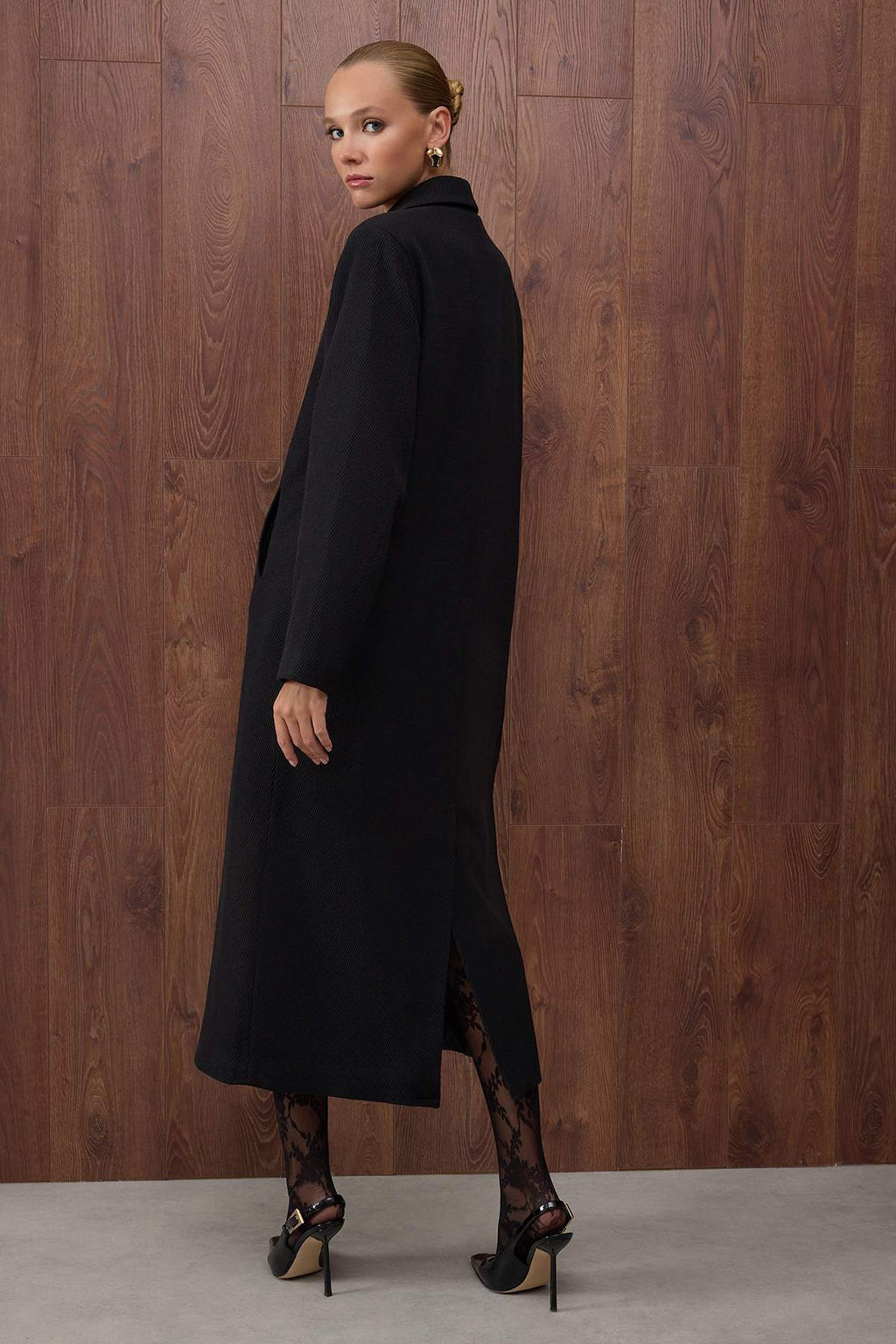 Ozel Koleksiyon Siyah Diagonel Kruvaze Oversize Maxi Kaban TWOAW26KB00045 - Trendyolmilla фото 3