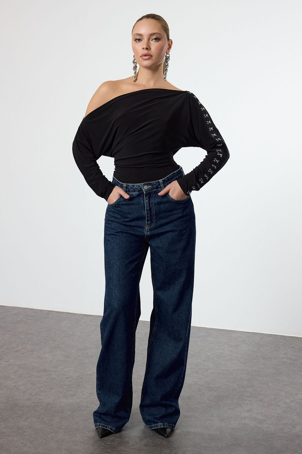 Trendyolmilla Siyah Kay?k Yaka Agraf Detayl? Orme Bluz TPRAW25BZ00025 фото 2