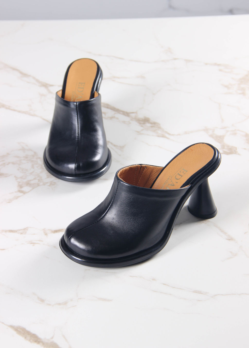 Сабо 6112.PODYUM133bl. черный