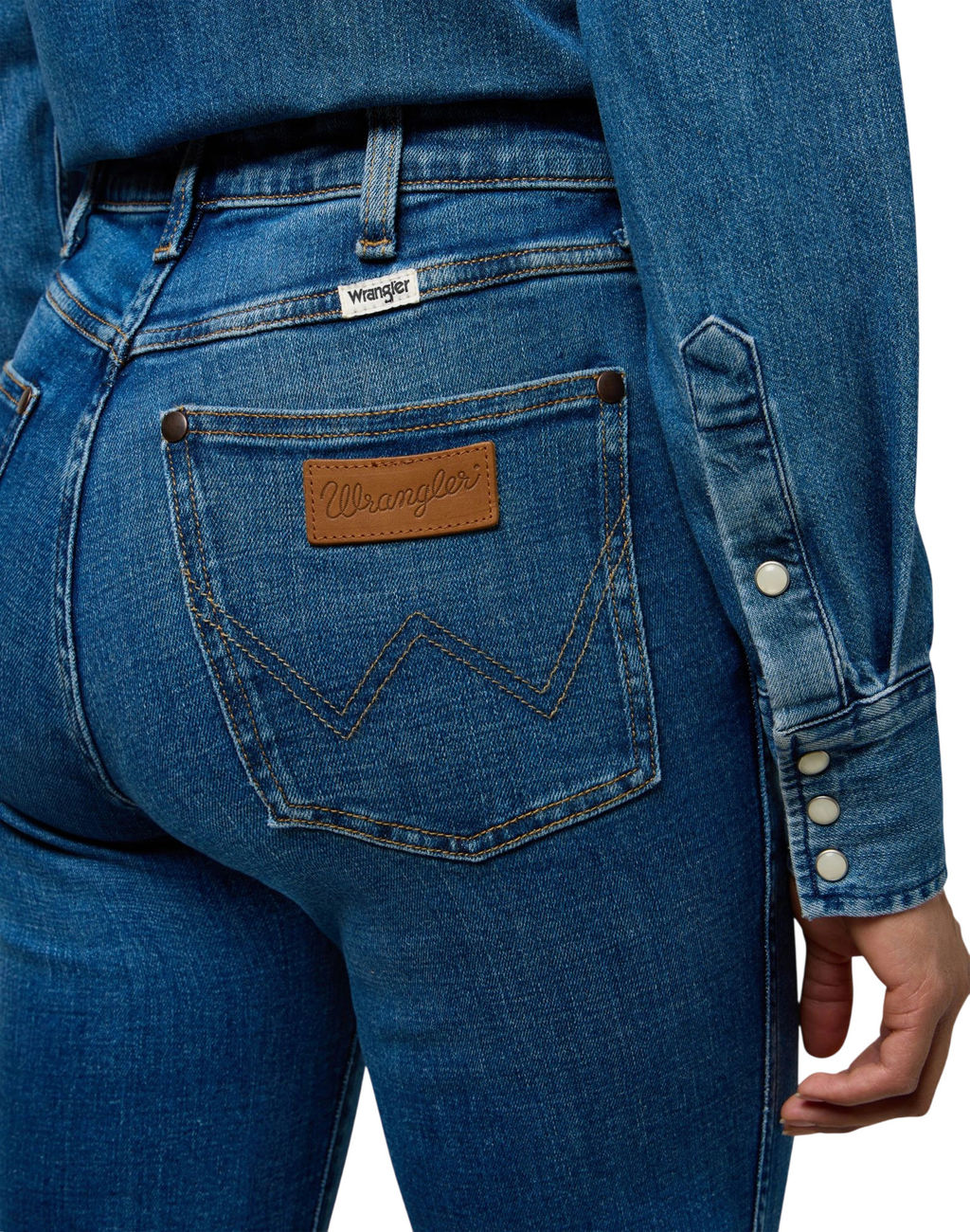 Джинсы женские