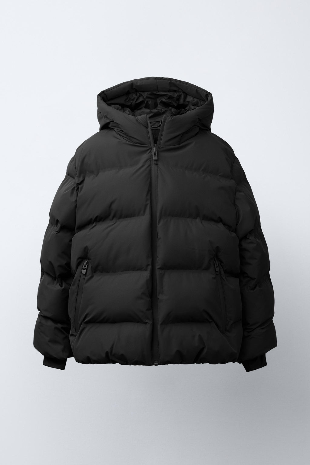 WATER-REPELLENT QUILTED COAT WITH LABEL
