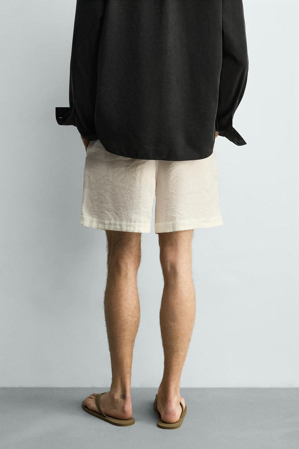 BERMUDA FLUIDA RELAXED FIT / Blanco roto - Zara фото 3