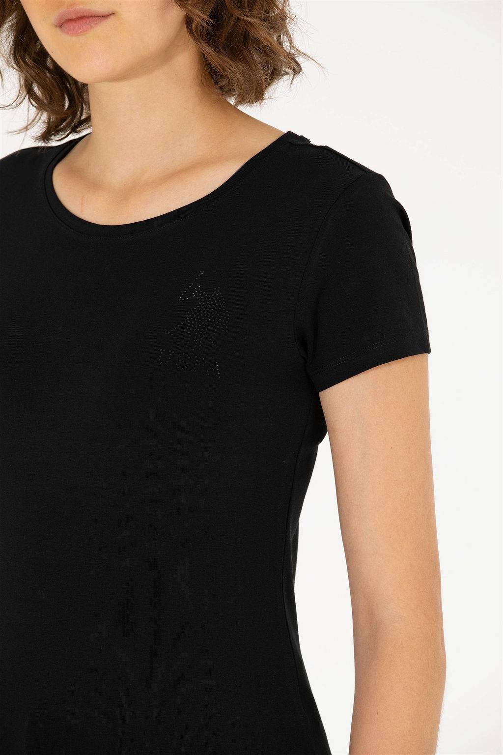 Женская черная базовая футболка с круглым вырезом Неожиданная скидка в корзине - U.s. polo assn фото 7