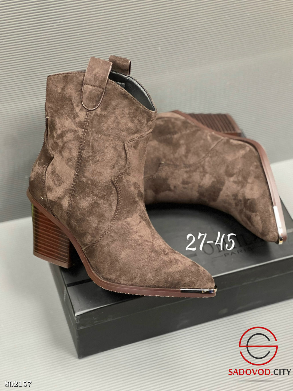 Ботинки демисезонные казаки с круглым носом замшевые - Bruno фото 4