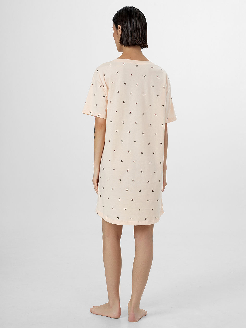 Сорочка ночная женская Mark Formelle бежевая с принтом  фото 2