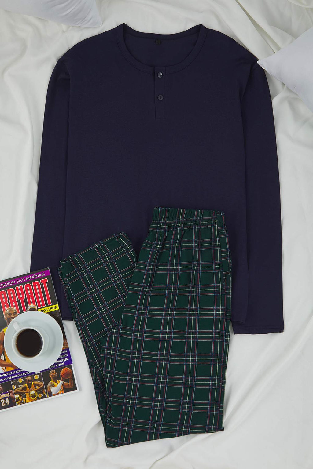 Lacivert Regular Dugmeli YakaEkose Orme Pijama Tak?m? TMNAW26PT00021