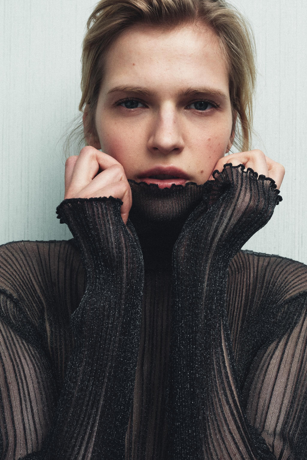 FINE KNIT HIGH NECK TOP - Zara фото 2